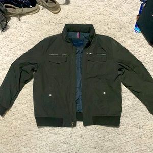 TOMMY HILFIGER BOMBER JACKET